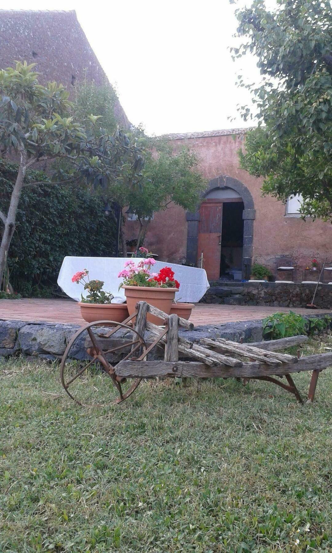 B&B Valle Allegra グラヴィーナ・ディ・カターニア エクステリア 写真